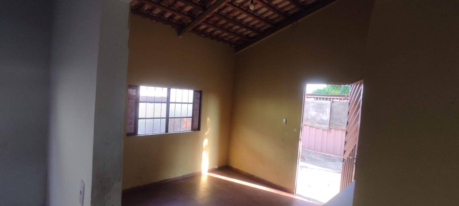 Casa à venda com 2 quartos, 250m² - Foto 13