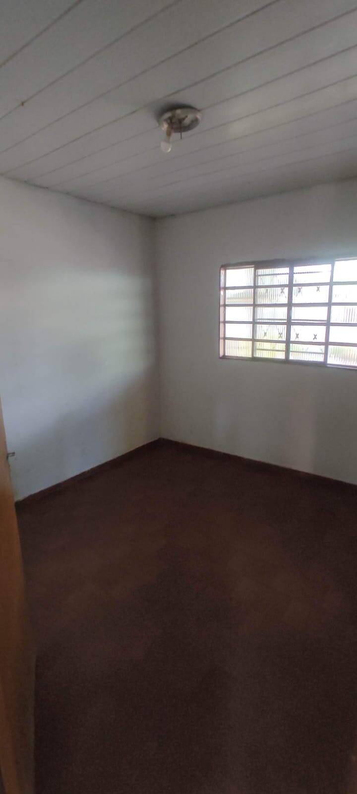 Casa à venda com 2 quartos, 250m² - Foto 16