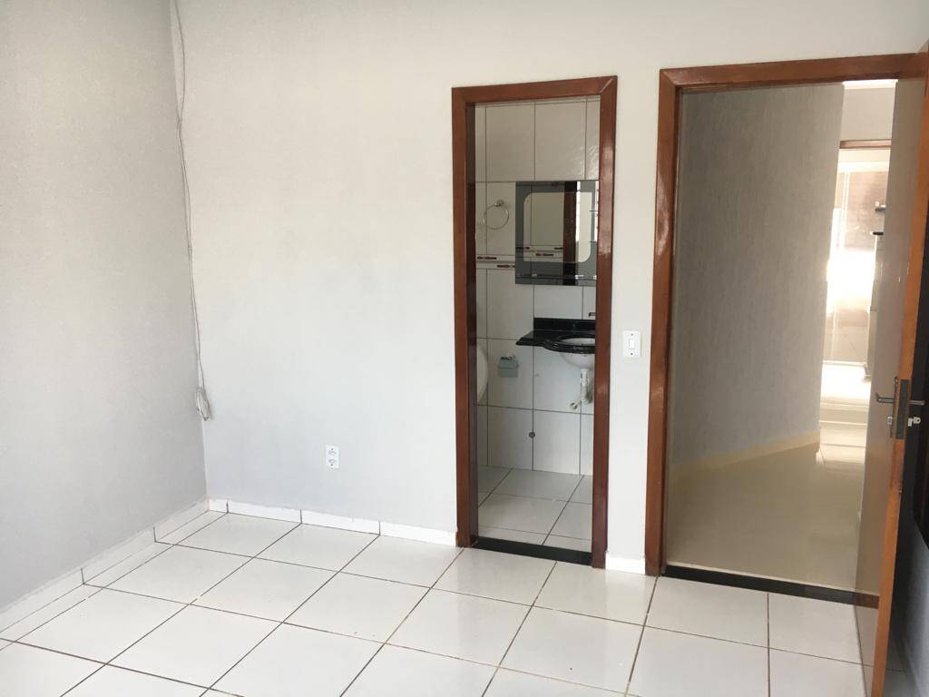 Casa à venda com 3 quartos, 240m² - Foto 11