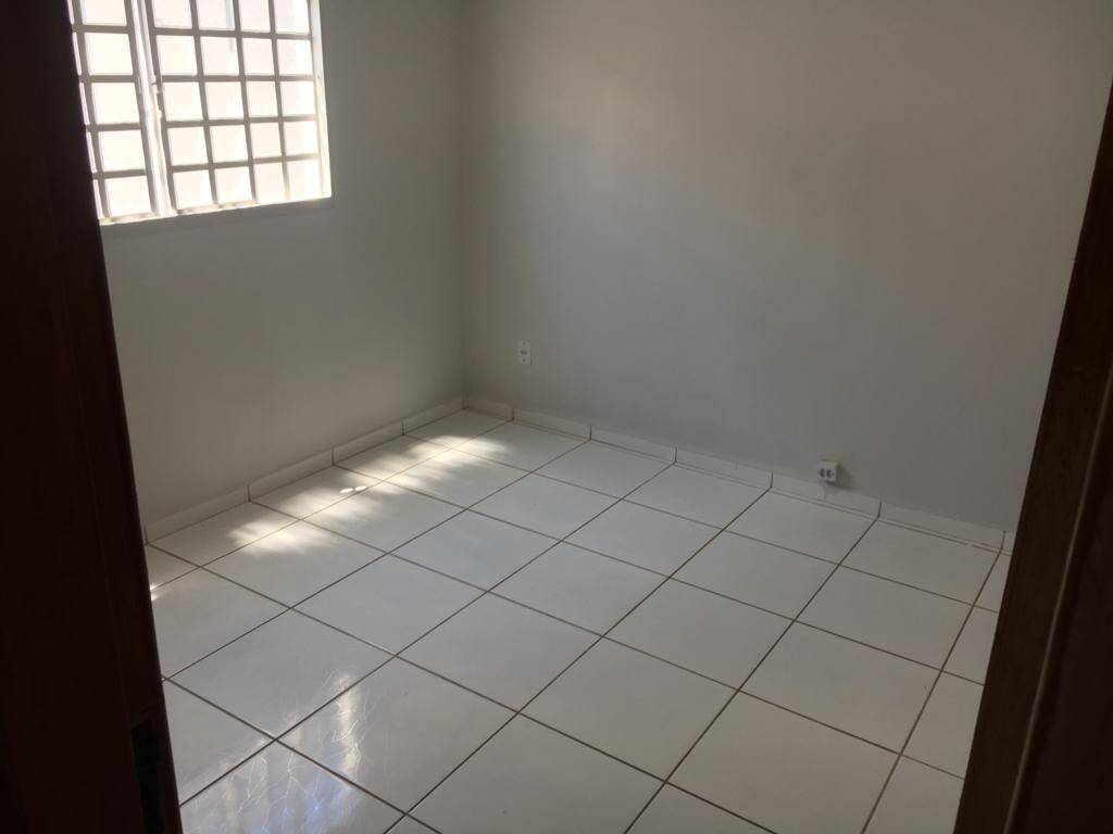 Casa à venda com 3 quartos, 240m² - Foto 16