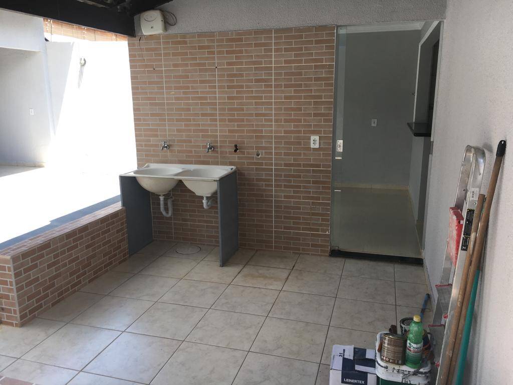 Casa à venda com 3 quartos, 240m² - Foto 21