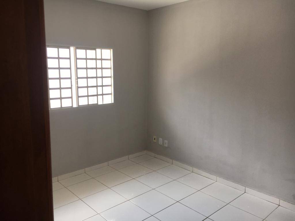 Casa à venda com 3 quartos, 240m² - Foto 24