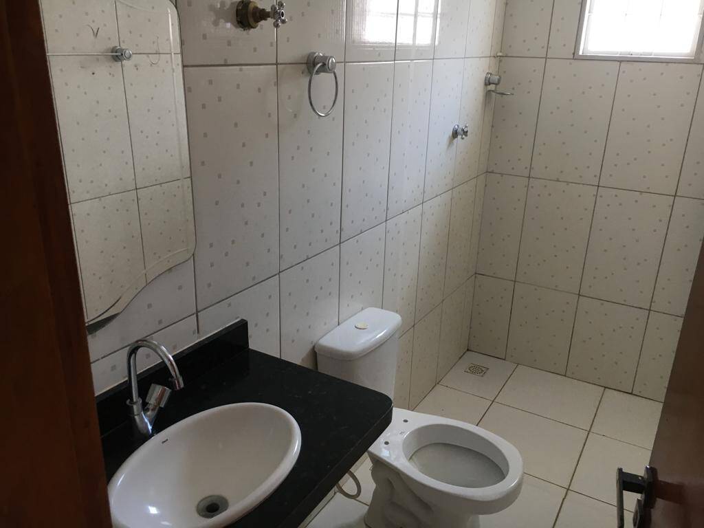 Casa à venda com 3 quartos, 240m² - Foto 25