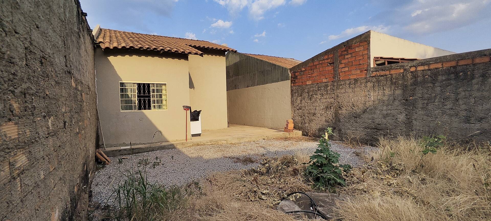 Casa à venda com 2 quartos, 261m² - Foto 13