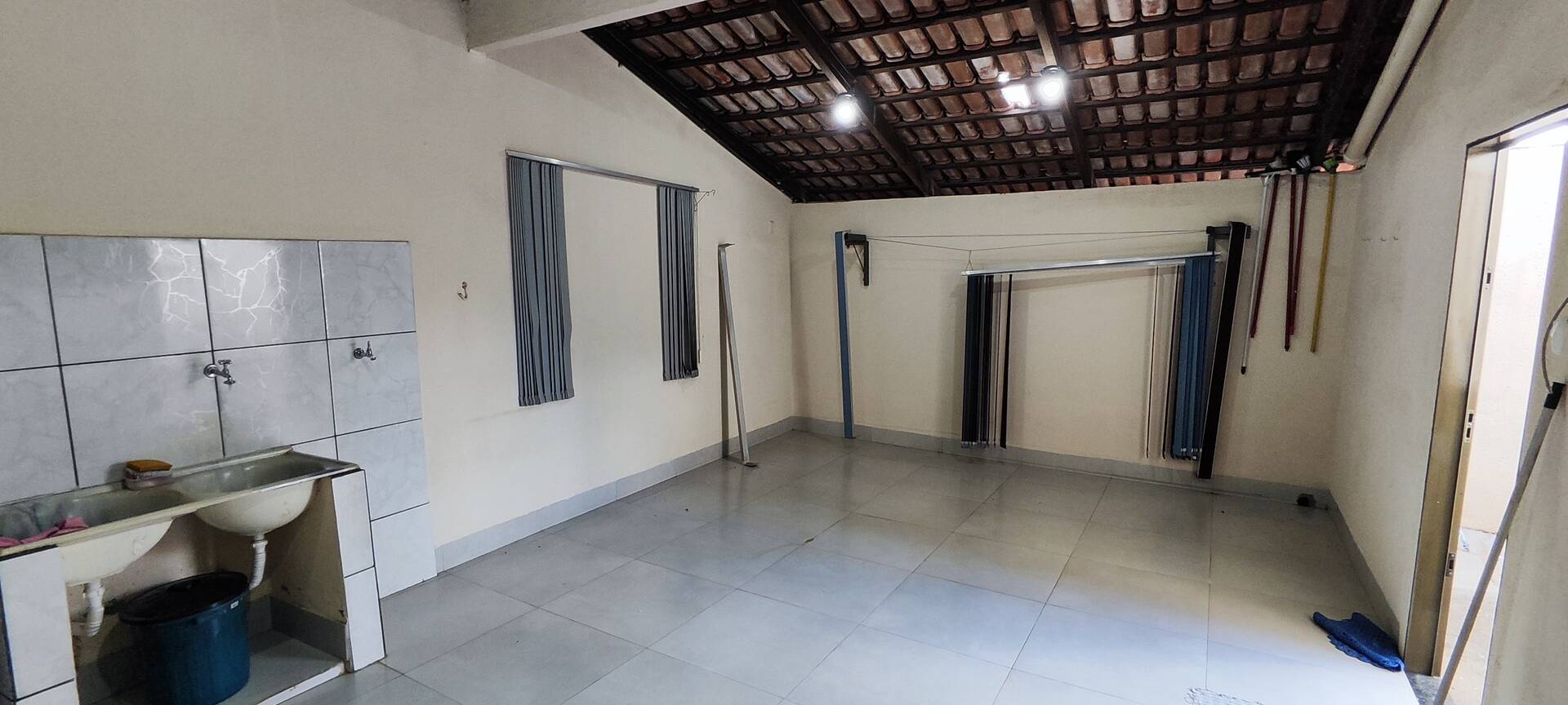 Casa à venda com 4 quartos, 377m² - Foto 10